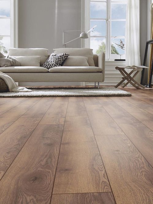 Hovedbilde Laminat Kronotex Mammut Plus 4726 - Mountain Oak Brown