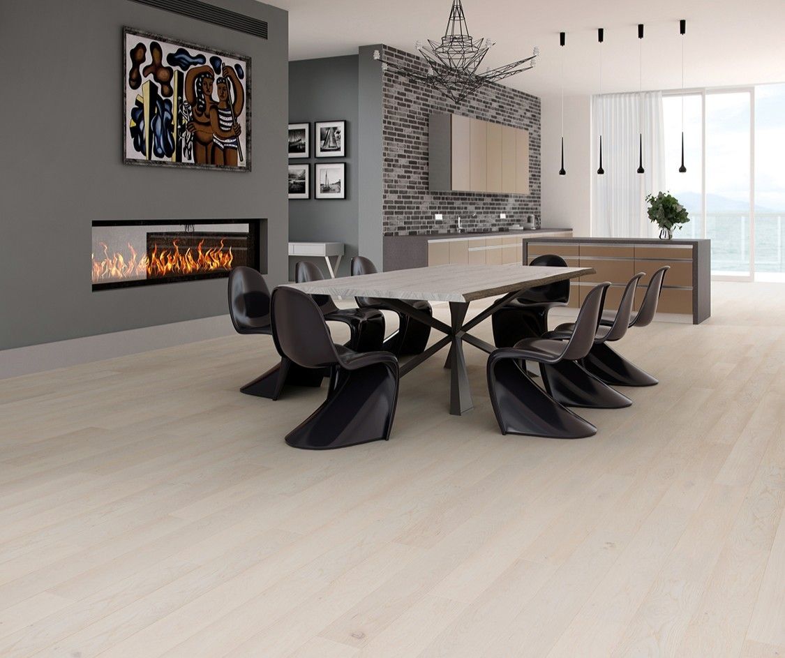 Tilje parkett i ett fint rom